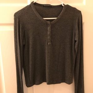 Brandy Melville sweater shirt